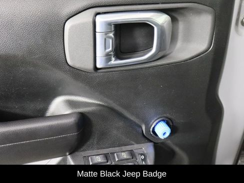 Used 2021 Jeep Wrangler Unlimited Sport image 19