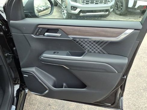 New 2026 GMC Acadia Denali w/ Super Cruise Package image 28