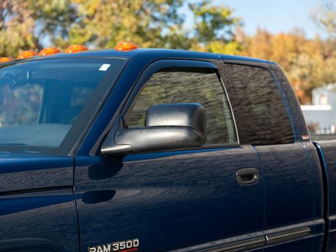 Used 2002 Dodge Ram 3500 Truck 4x4 Quad Cab image 32