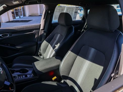 Used 2024 Honda Civic Sport image 15