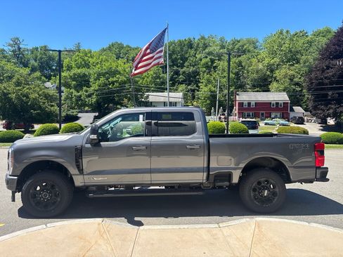 New 2026 Ford F250 Lariat w/ Black Appearance Package AWD/4WD image 7