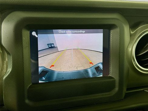 Used 2021 Jeep Gladiator Overland w/ LED Lighting Group image 6