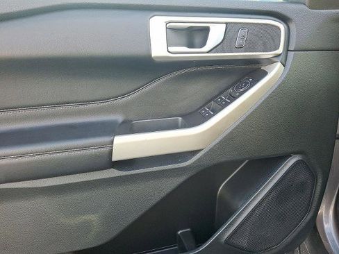 Certified 2023 Ford Explorer XLT w/ Equipment Group 202A image 12