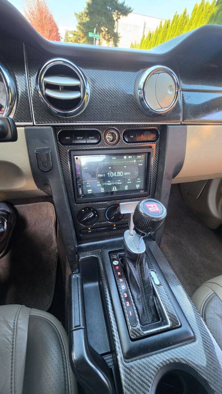 Used 2006 Ford Mustang GT Premium RWD image 13
