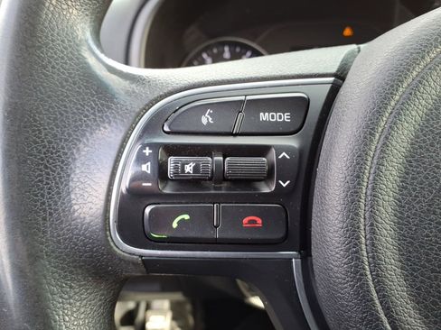 Used 2019 Kia Sportage LX AWD/4WD image 18