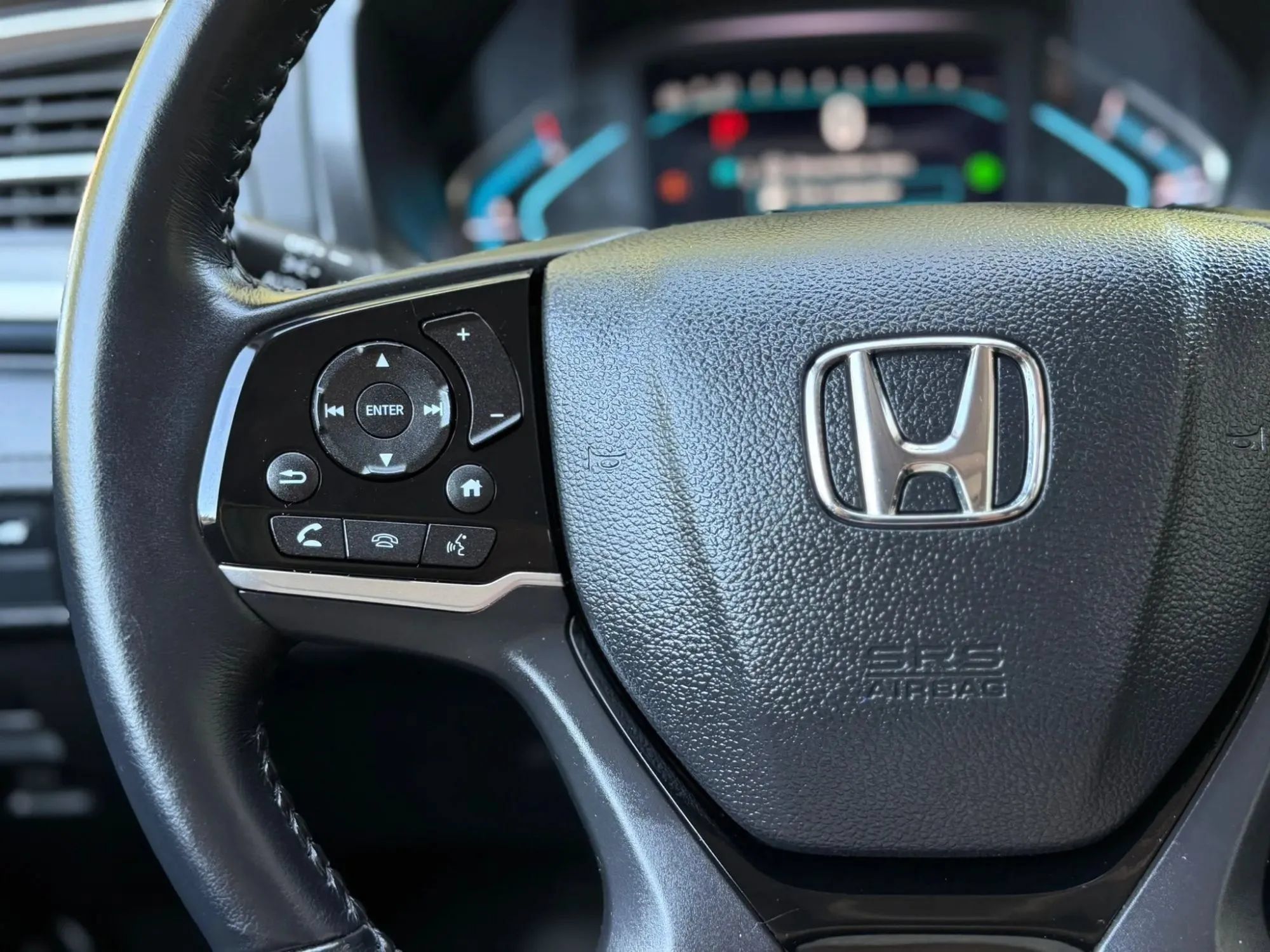 Used 2024 Honda Odyssey Touring image 39