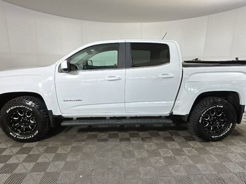 Used 2015 GMC Canyon SLE AWD/4WD image 5