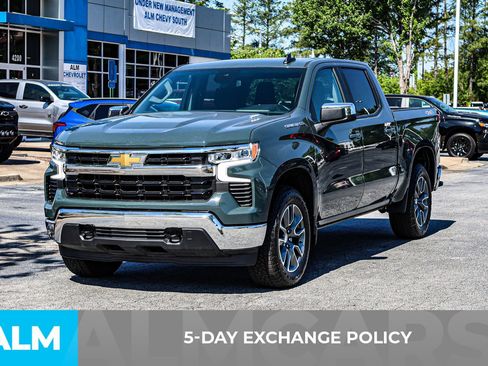 Used 2025 Chevrolet Silverado 1500 LT AWD/4WD image 5