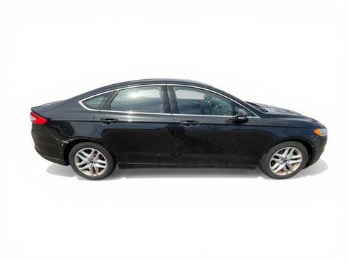 Used 2014 Ford Fusion SE w/ Equipment Group 202A image 7