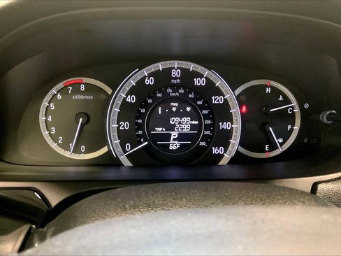 Used 2016 Honda Accord LX image 22