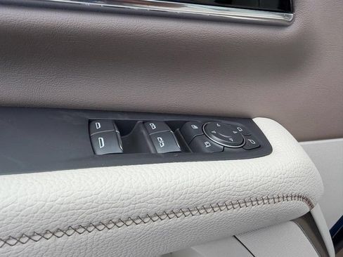 New 2026 GMC Yukon XL Denali w/ Sun & Power Step Package AWD/4WD image 20