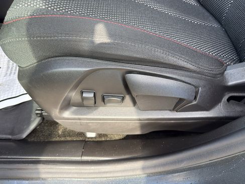 Used 2017 GMC Terrain SLE FWD image 11