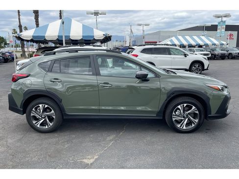 Used 2026 Subaru Crosstrek 2.0i Premium AWD/4WD image 7