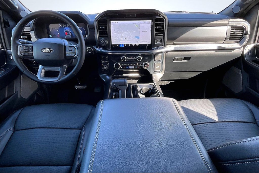Used 2025 Ford F150 Lariat w/ Equipment Group 501A Mid AWD/4WD image 10