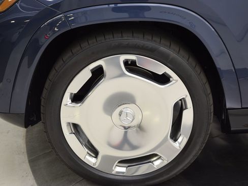 New 2026 Mercedes-Benz Maybach GLS 600 4MATIC image 12