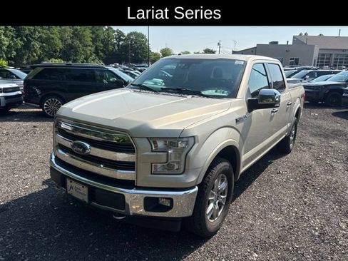 Used 2017 Ford F150 Lariat w/ Equipment Group 502A Luxury AWD/4WD image 2
