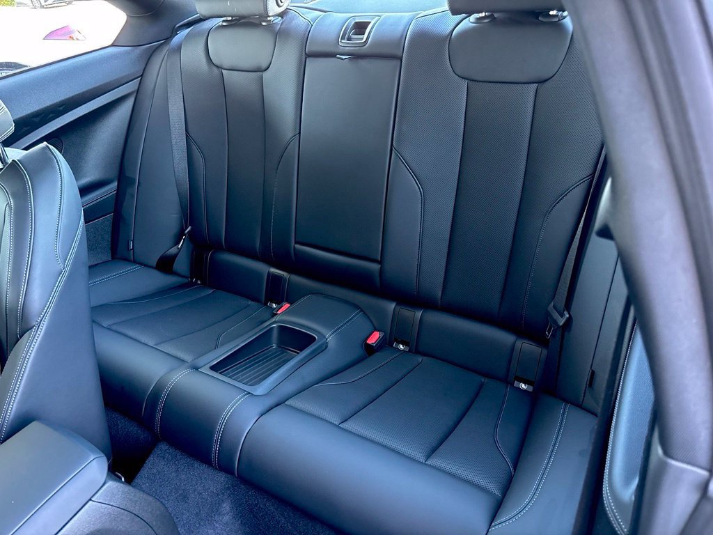 Used 2023 BMW 230i Coupe w/ Convenience Package RWD image 19