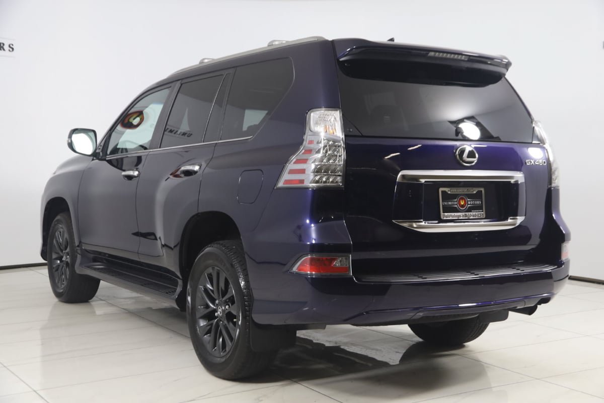 Used 2023 Lexus GX 460 Premium w/ Premium Package AWD/4WD image 4