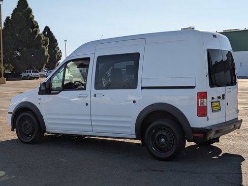 Used 2013 Ford Transit Connect XLT image 5