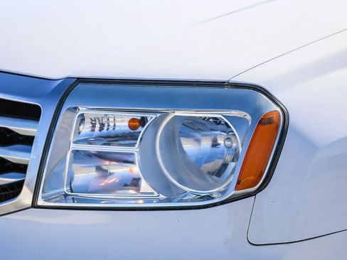 Used 2015 Honda Pilot EX image 8