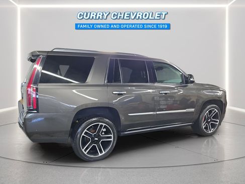 Used 2020 Cadillac Escalade Premium Luxury image 13