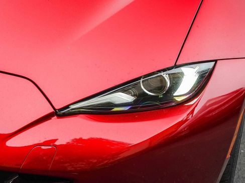 New 2026 MAZDA MX-5 Miata Club w/ Appearance Package RWD image 8