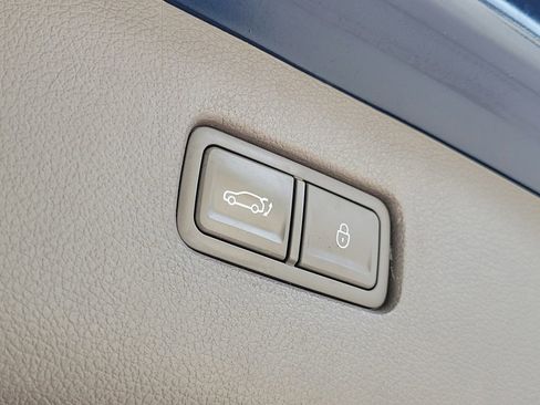 Used 2023 Genesis GV80 2.5T w/ Advanced Package image 16