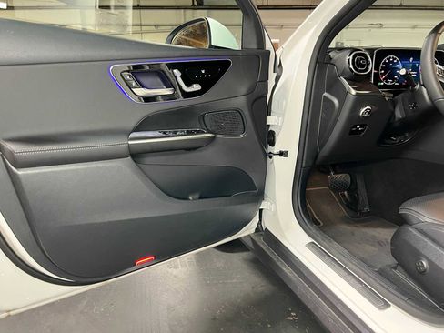 Used 2026 Mercedes-Benz GLC 300 4MATIC image 20