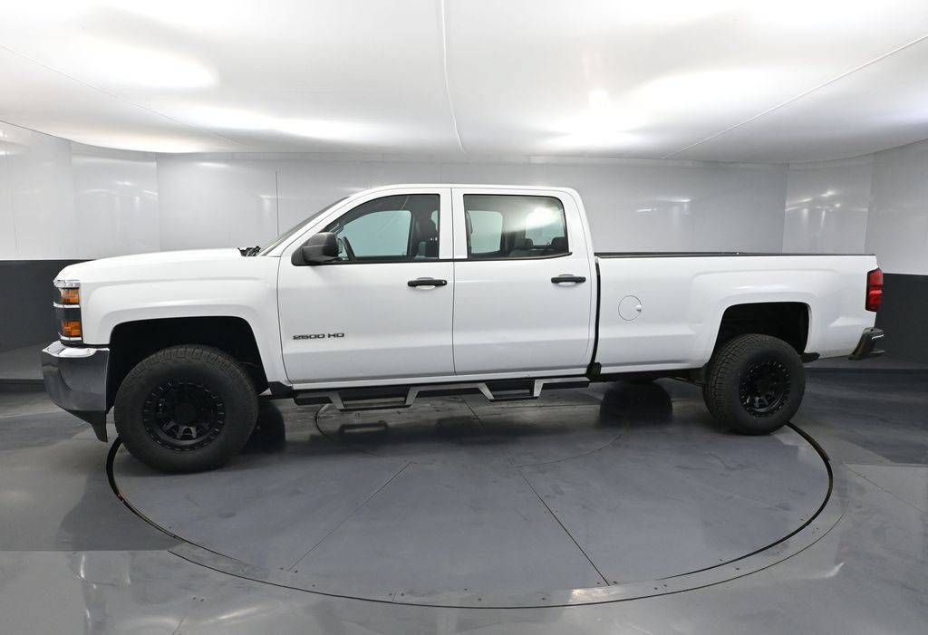 Used 2018 Chevrolet Silverado 2500 W/T RWD image 8