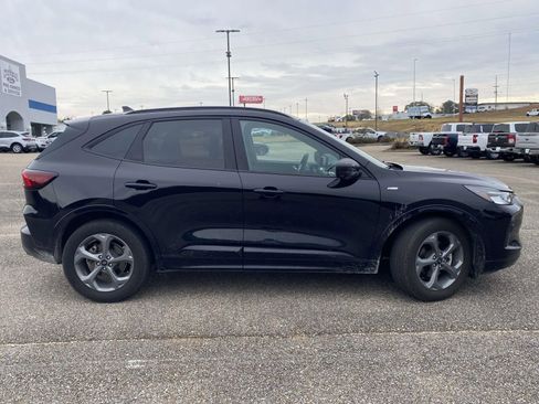 Used 2024 Ford Escape ST-Line image 8
