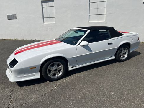 Used 1992 Chevrolet Camaro RS image 3