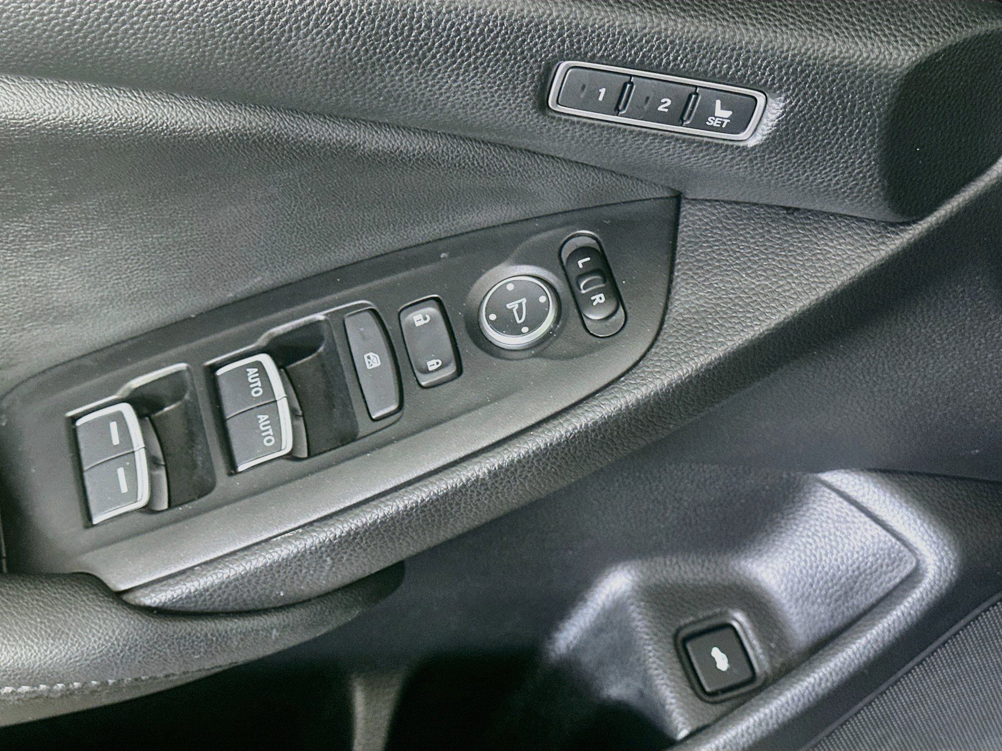 Used 2021 Honda Accord EX-L image 15