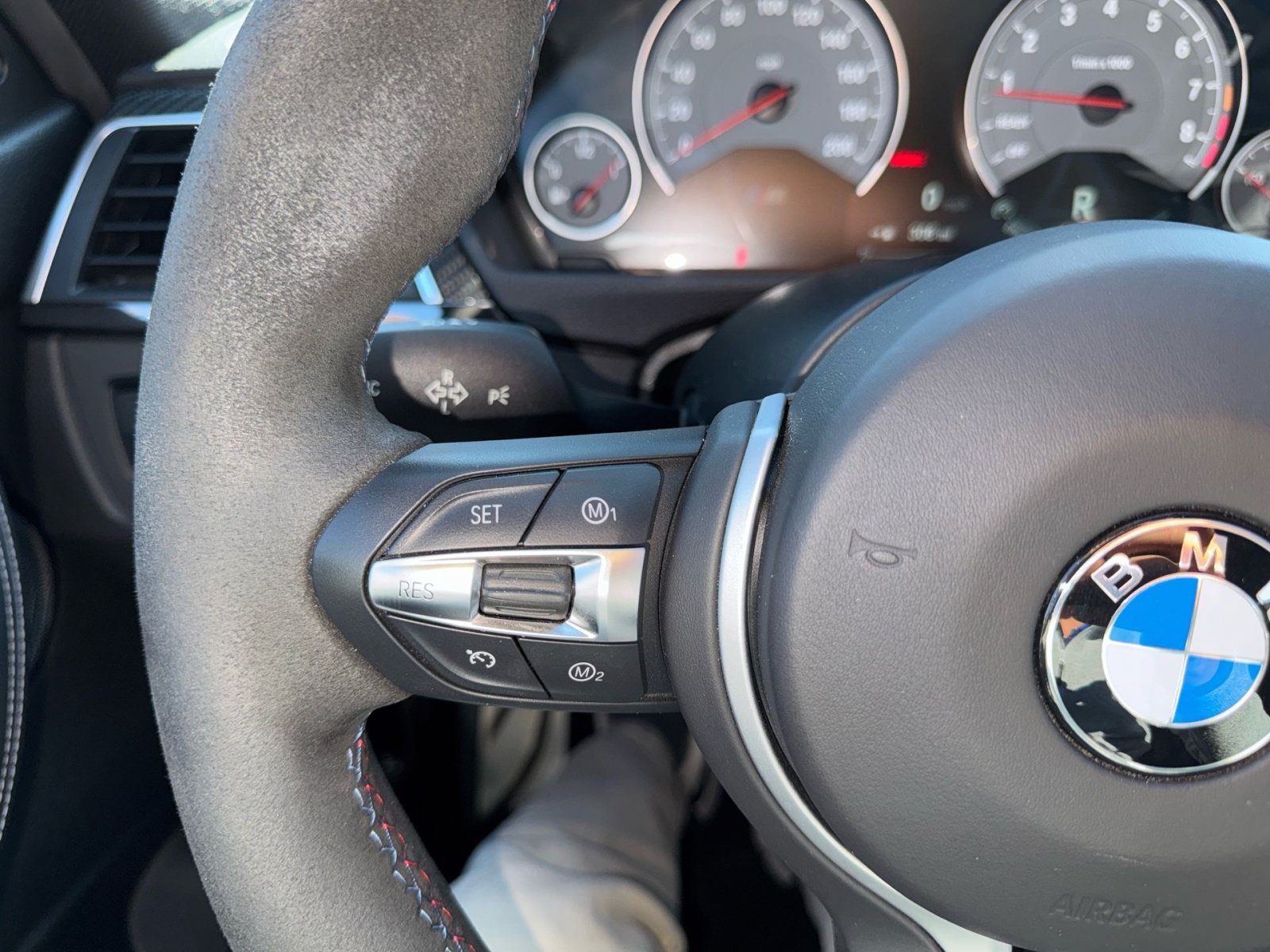 Used 2016 BMW M3 RWD image 15