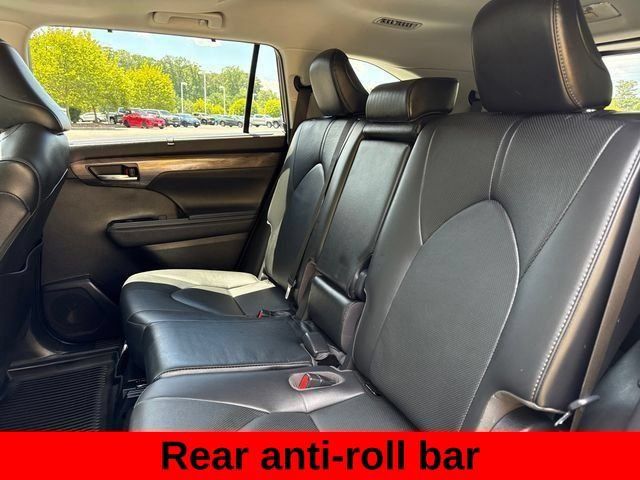 Used 2020 Toyota Highlander Limited AWD/4WD image 30