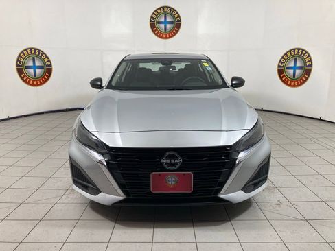 Used 2024 Nissan Altima 2.5 S image 17