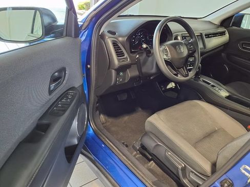 Used 2020 Honda HR-V EX image 6