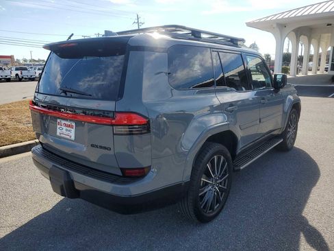 Used 2024 Lexus GX 550 Luxury image 6