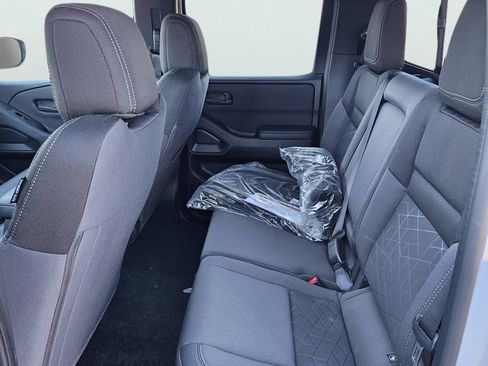 New 2026 Nissan Frontier SV w/ Tow Package image 15