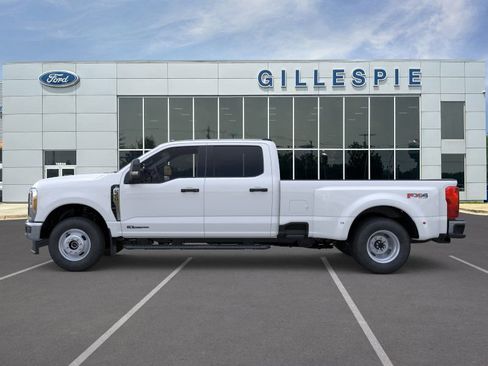 New 2026 Ford F350 XL image 3
