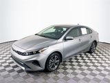 Used 2024 Kia Forte LXS image 4