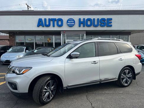 Used 2018 Nissan Pathfinder Platinum AWD/4WD image 1