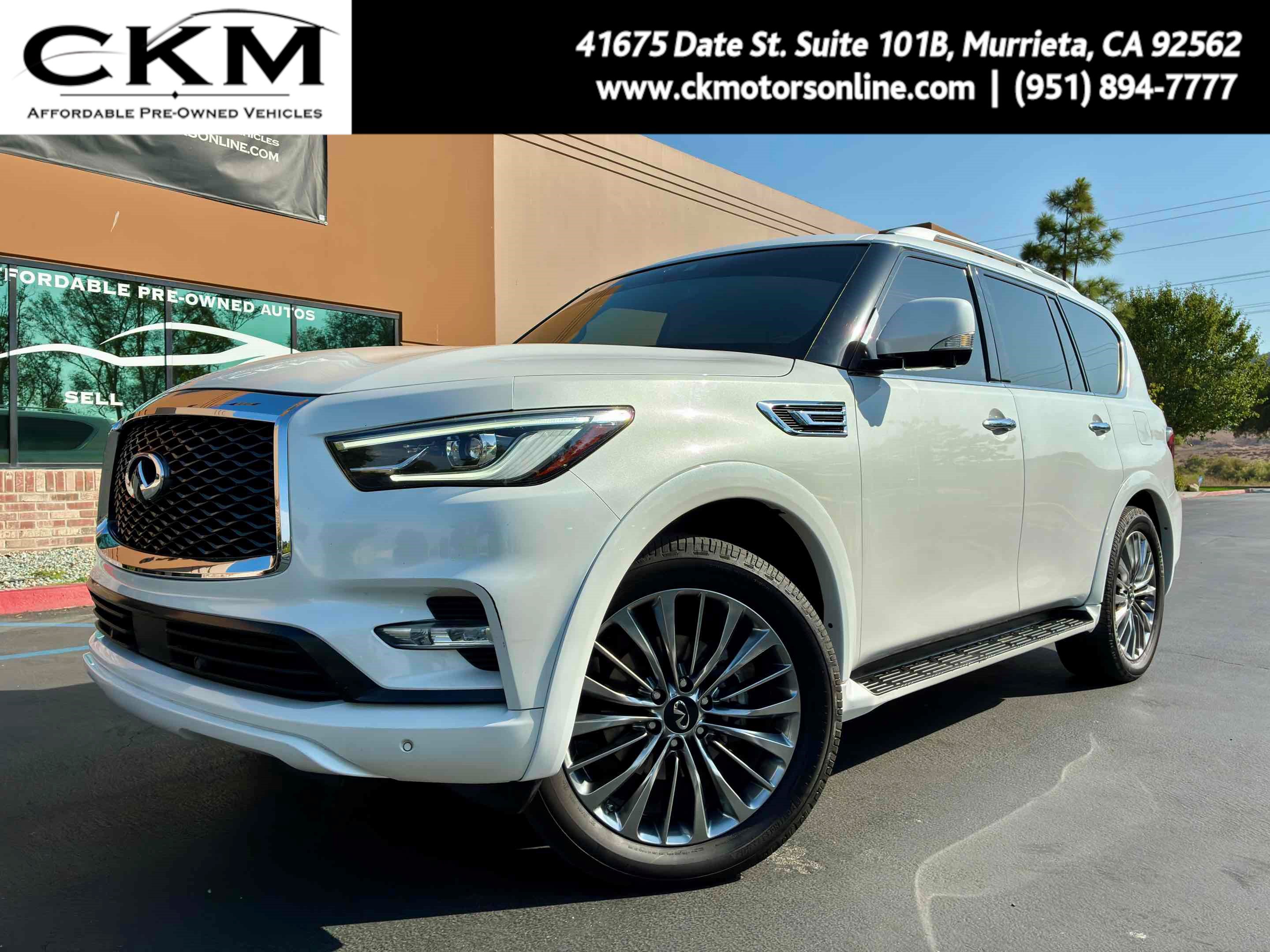 Used 2018 INFINITI QX80 4WD w/ Driver Assistance Package image 1