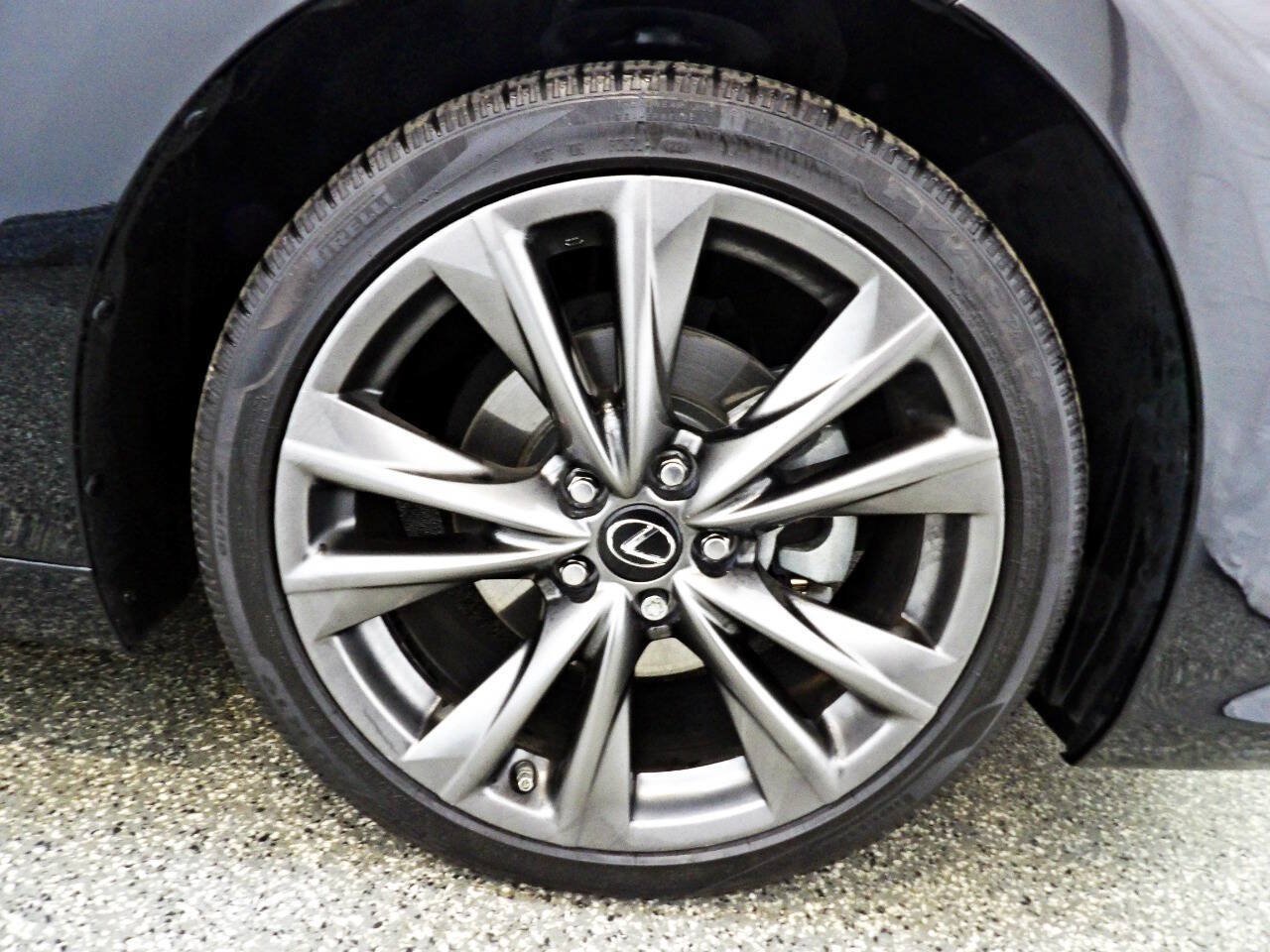 Used 2020 Lexus ES 350 F Sport w/ Accessory Package 2 FWD image 22