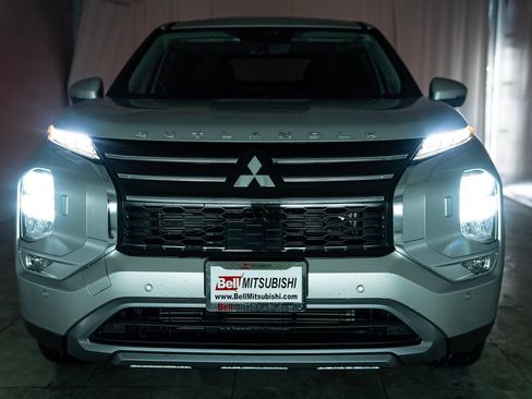 New 2025 Mitsubishi Outlander SE AWD/4WD image 36
