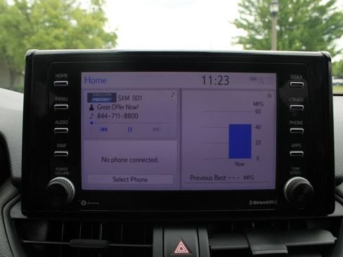 Used 2022 Toyota RAV4 SE w/ Weather & Moonroof Package AWD/4WD image 22