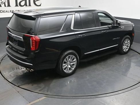 Used 2023 GMC Yukon Denali RWD image 42