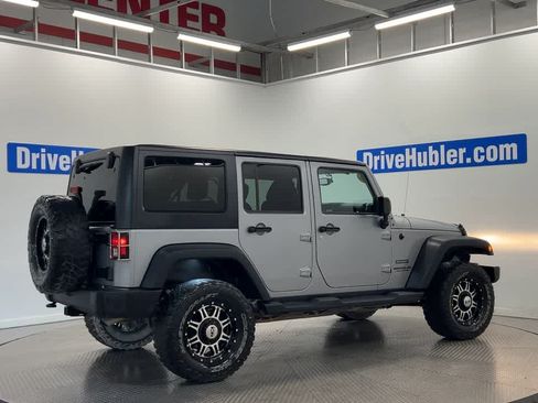 Used 2016 Jeep Wrangler Unlimited Sport w/ Quick Order Package 24S AWD/4WD image 2