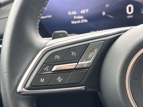 Used 2025 Buick Envision Preferred AWD/4WD image 24