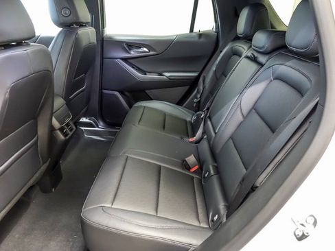 New 2026 Chevrolet Equinox LT w/ Convenience Package II image 11