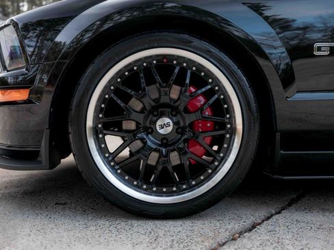 Used 2008 Ford Mustang GT image 29